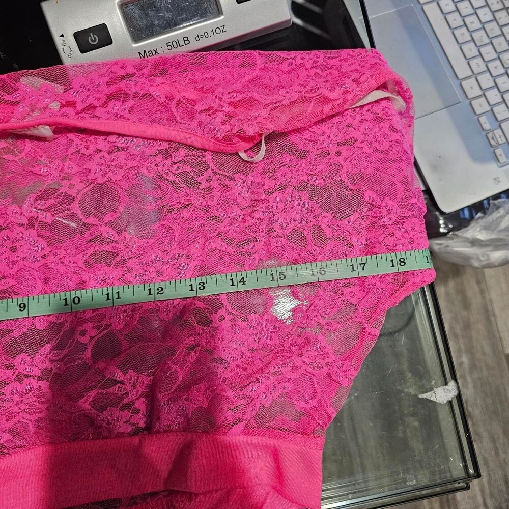 vintage y2k hot pink lace slouchy off the shoulder top - Picture 5 of 5